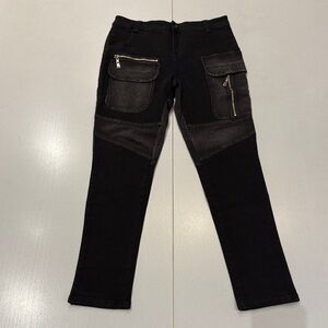 Black High Rise Skinny Cargo Pants with Gold Zipper Pockets